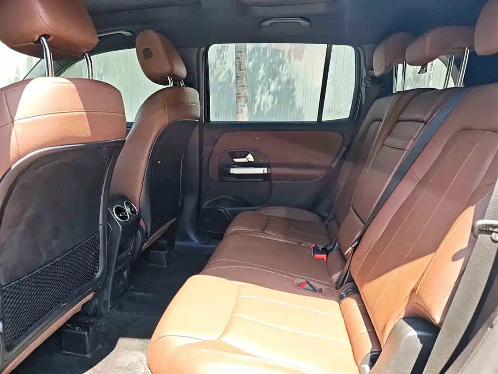 MERCEDES BENZ GLB 2021