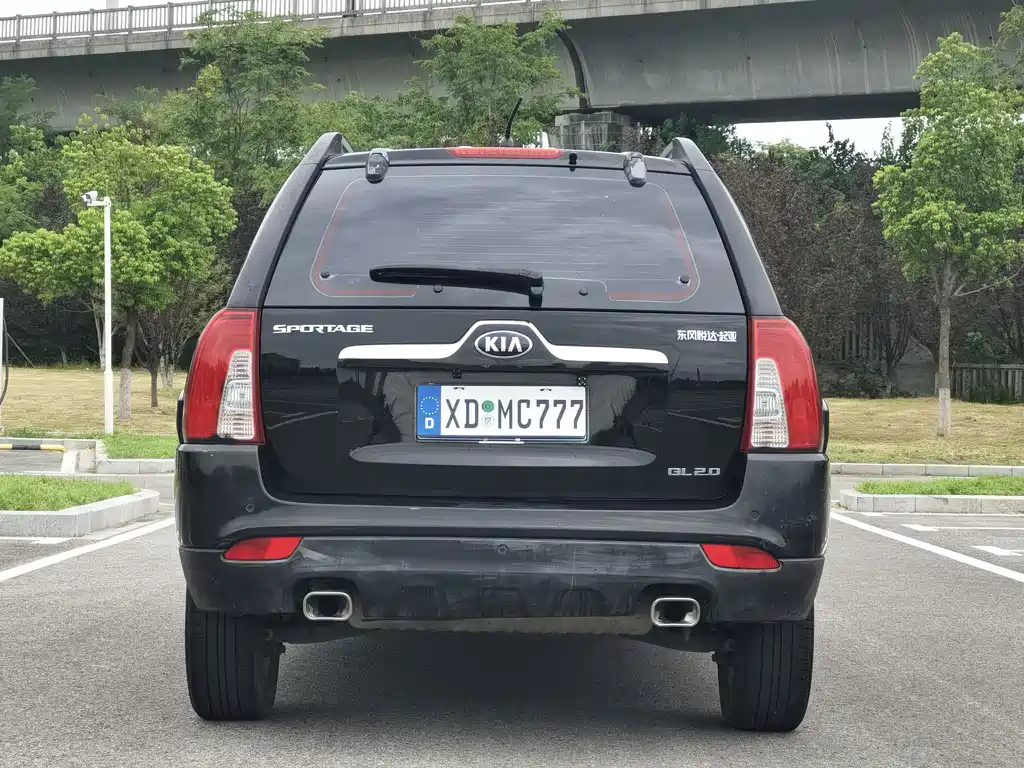 KIA SPORTAGE 2013