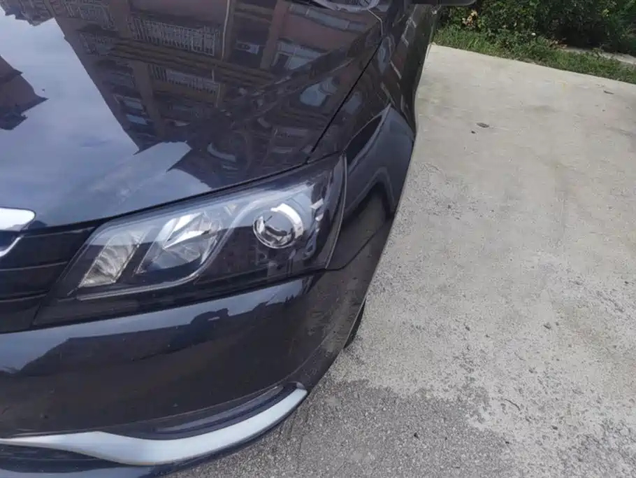 GEELY AUTO EMGRAND 2015