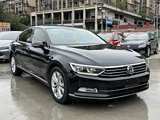 VOLKSWAGEN MAGOTAN 2020