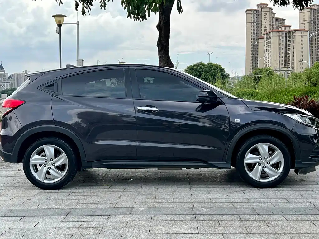 HONDA VEZEL 2022