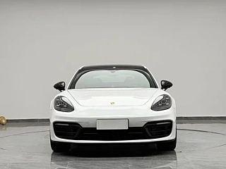 PORSCHE PANAMERA 2022