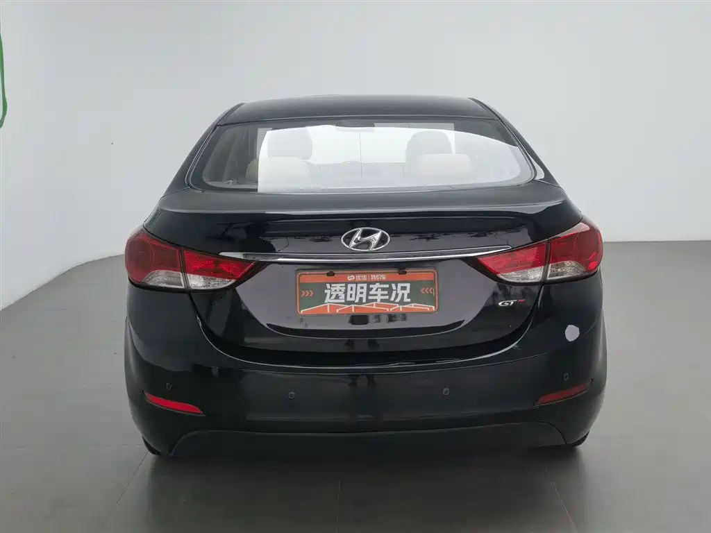 HYUNDAI ELANTRA 2013