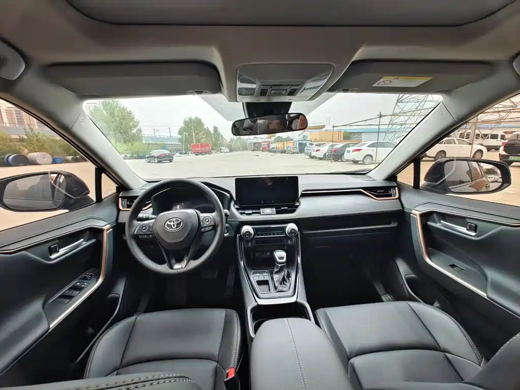 TOYOTA WILDLANDER 2025