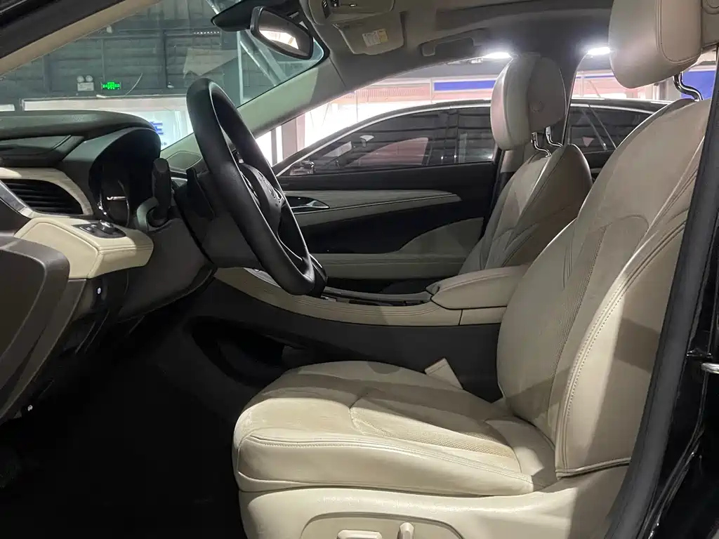 BUICK LACROSSE 2018