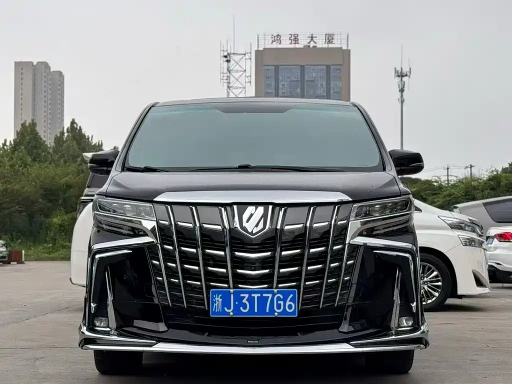 TOYOTA ALPHARD 2016