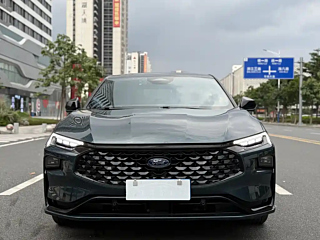FORD MONDEO  2023