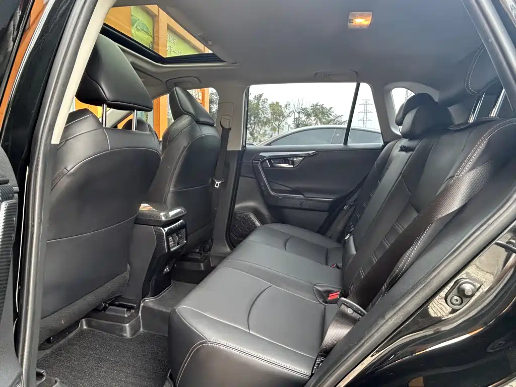 TOYOTA WILDLANDER 2022