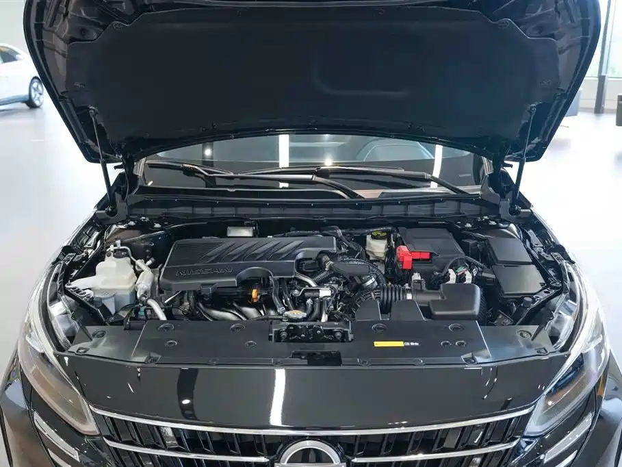 NISSAN TEANA 2024