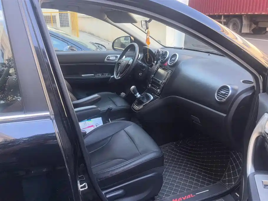 HAVAL H6 2015