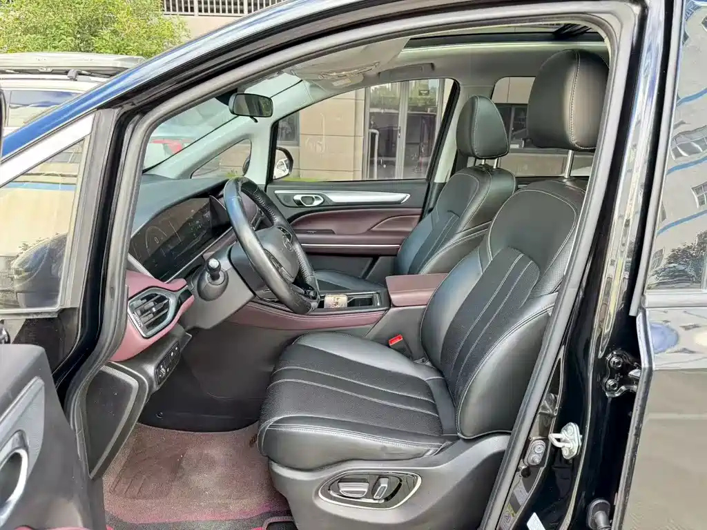 TRUMPCHI M6 2021