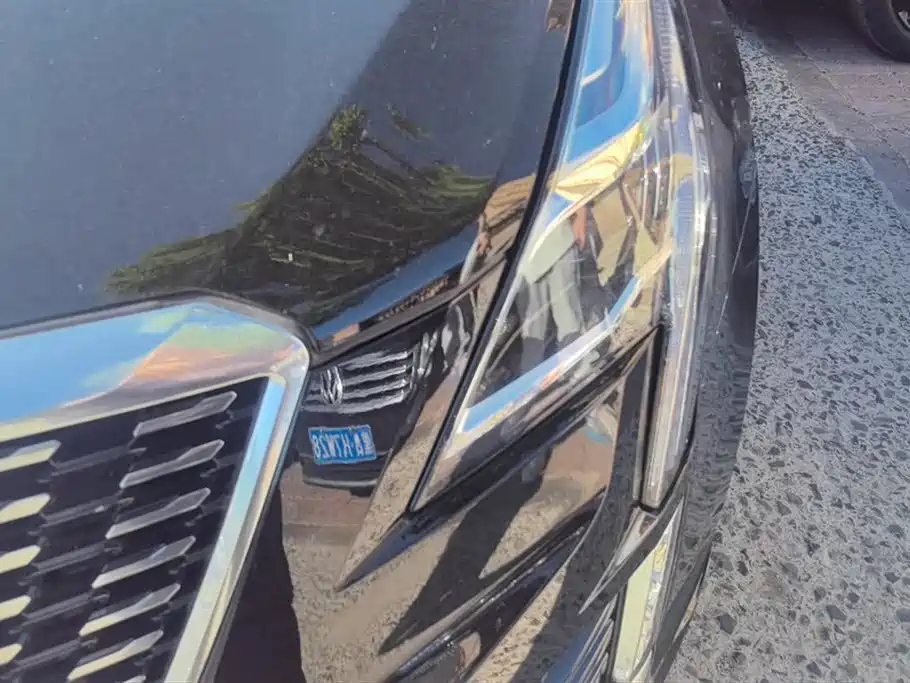 CADILLAC XT5 2020