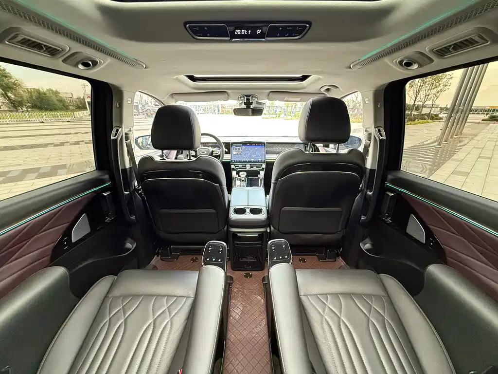 TRUMPCHI M8 2024