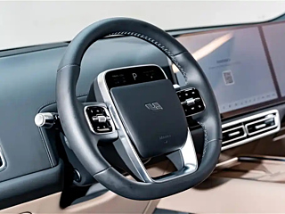 LI AUTO L8  2025 YEAR MAX INTELLIGENT  EDITION 2025