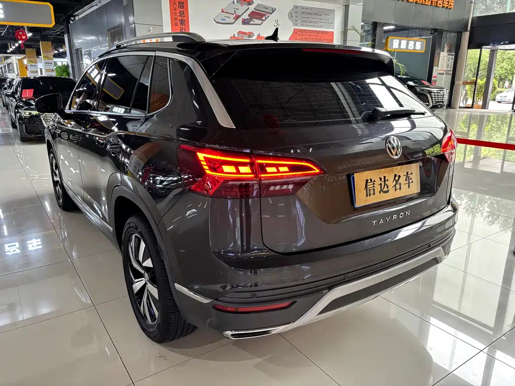 VOLKSWAGEN TAYRON 2020