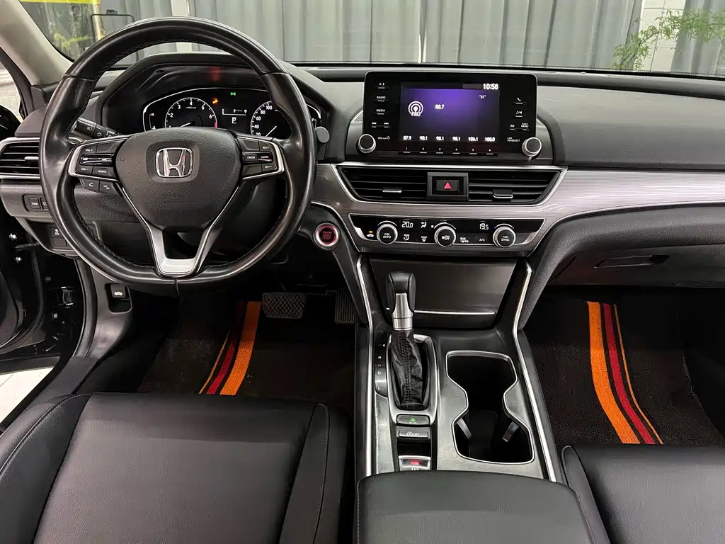 HONDA ACCORD 2018