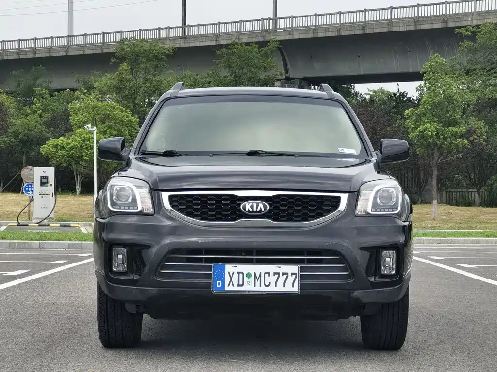 KIA SPORTAGE 2013