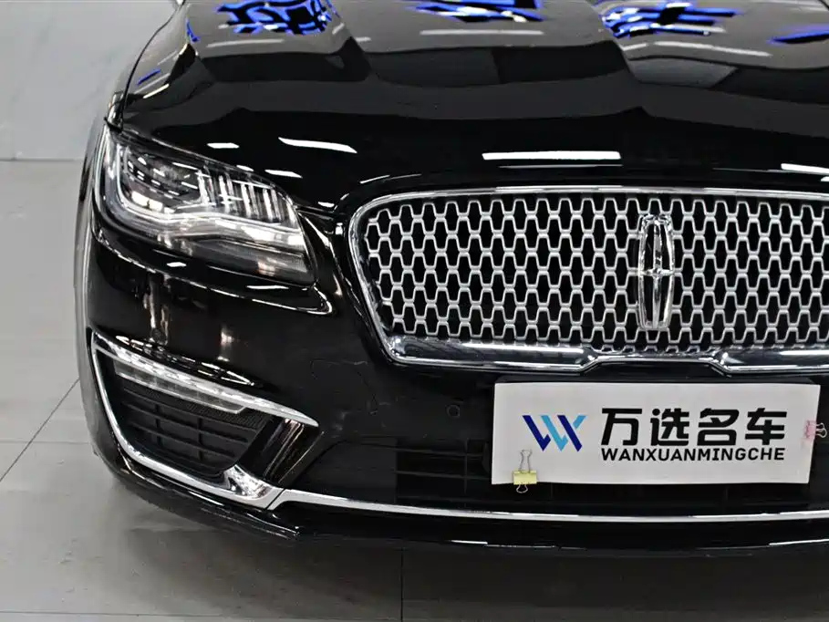 LINCOLN MKZ 2018
