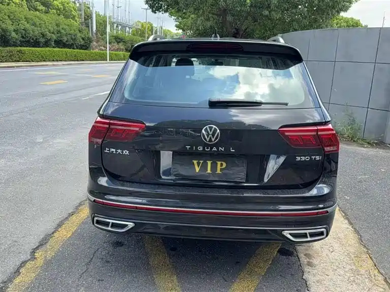 VOLKSWAGEN TIGUAN L 2022