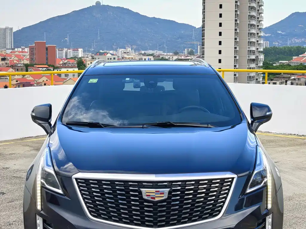 CADILLAC XT5 2021