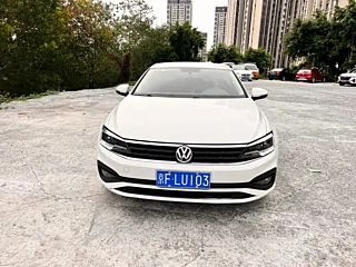 VOLKSWAGEN LAMANDO  2022