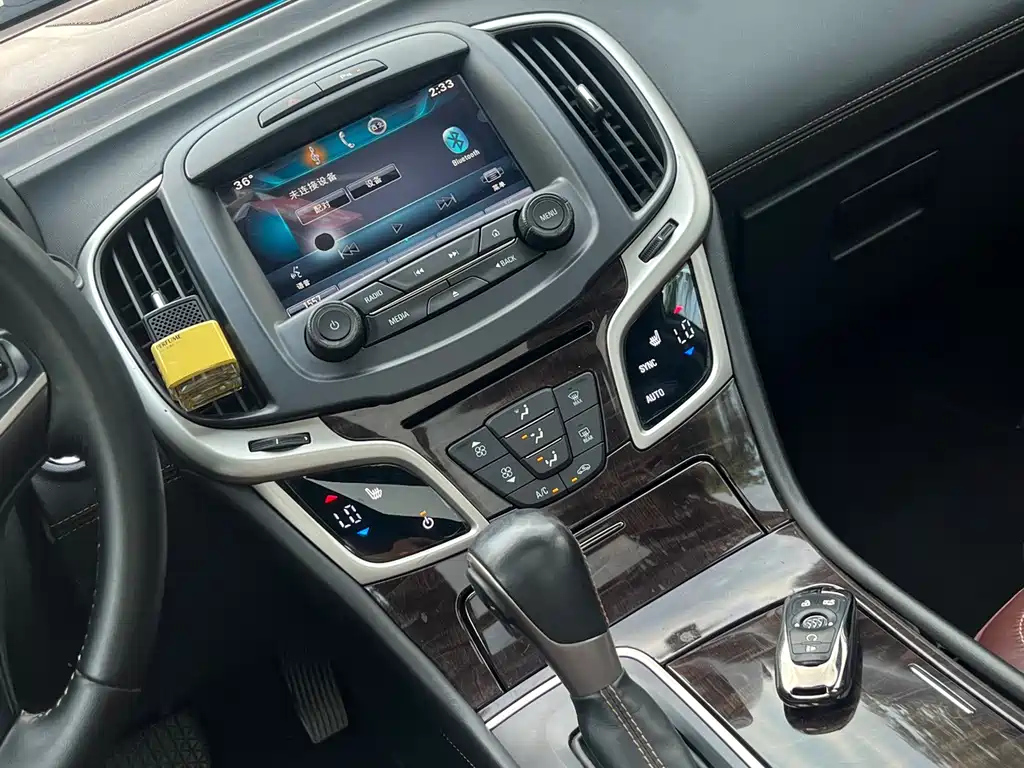 BUICK LACROSSE 2014