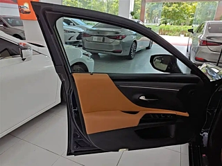 LEXUS ES  2021 YEAR 300H  EDITION 2021