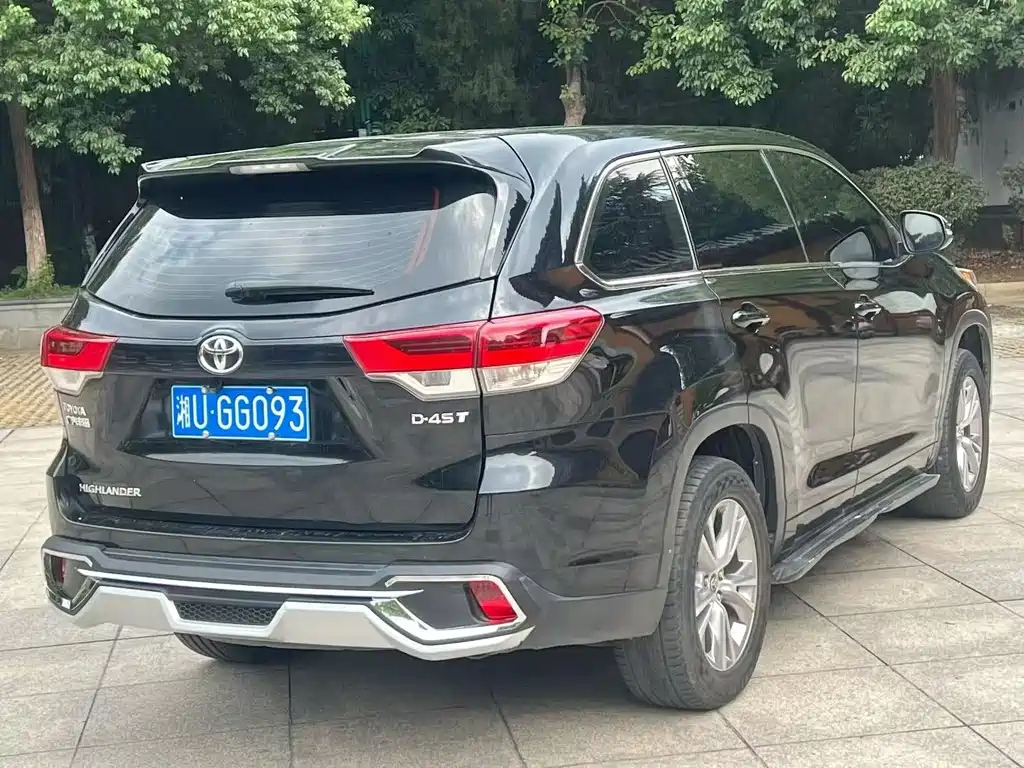 TOYOTA HIGHLANDER 2018
