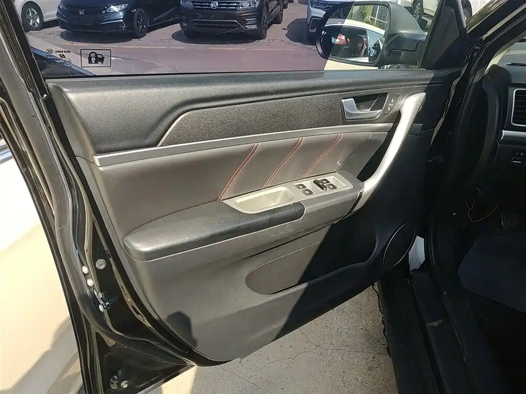 HAVAL M6 2019