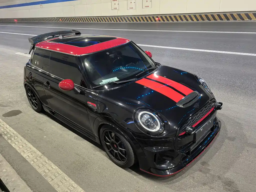 MINI JCW 2018