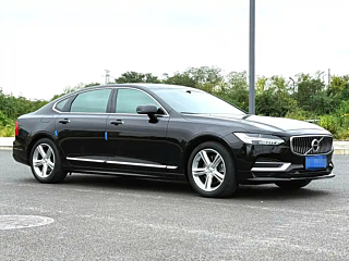 VOLVO S90 2019