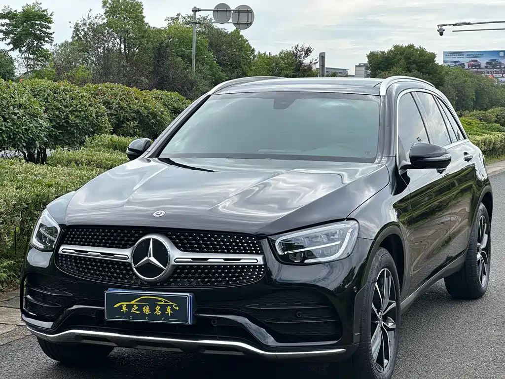 MERCEDES BENZ GLC 2022