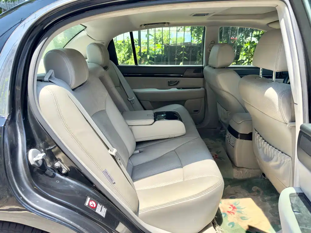 KIA OPIRUS 2008