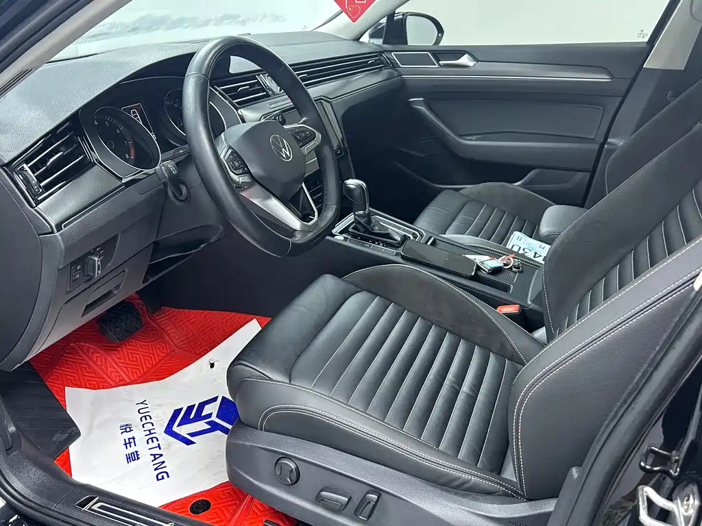 VOLKSWAGEN MAGOTAN 2020