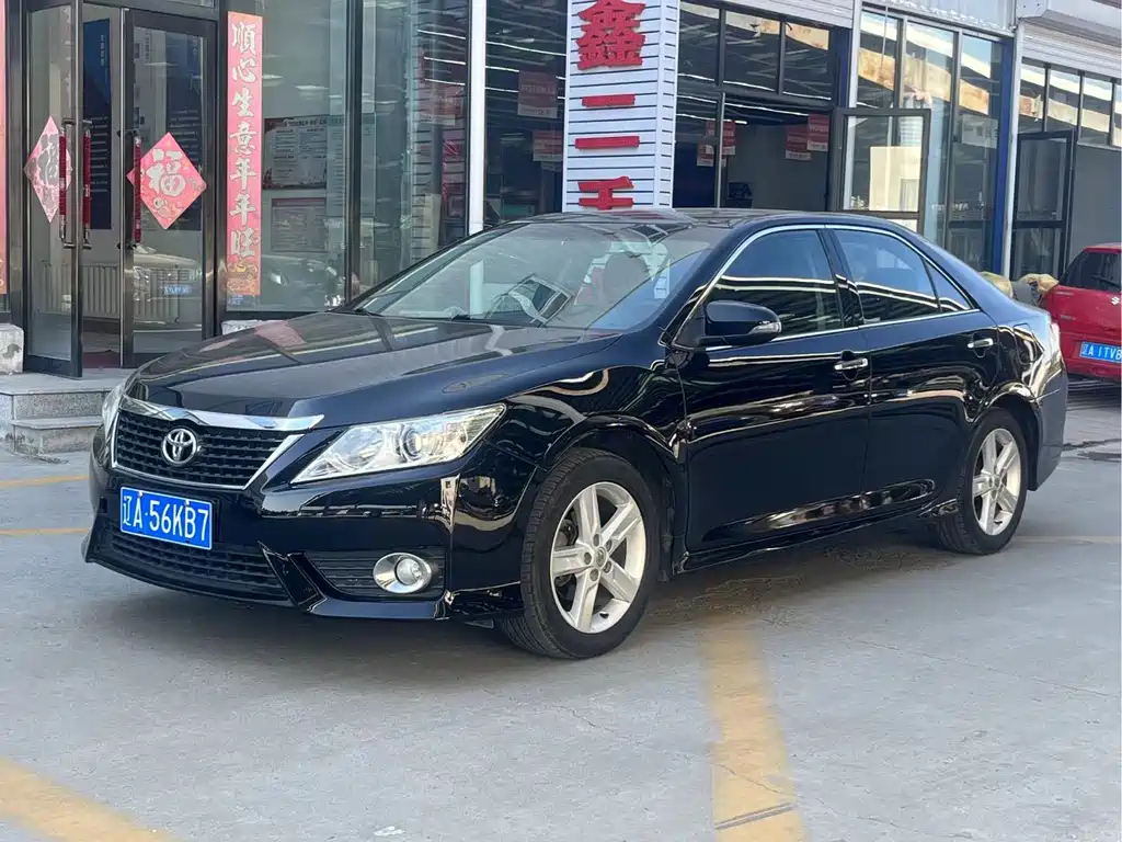 TOYOTA CAMRY 2014
