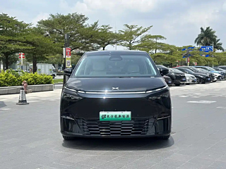 XPENG MOTORS X9