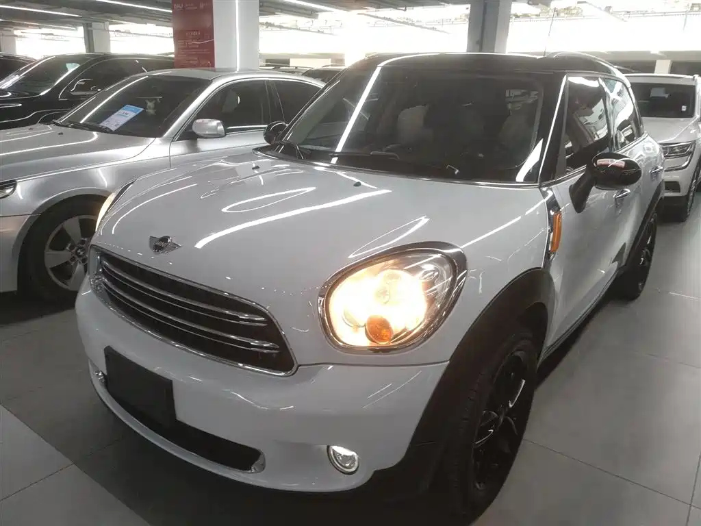 MINI COUNTRYMAN 2014