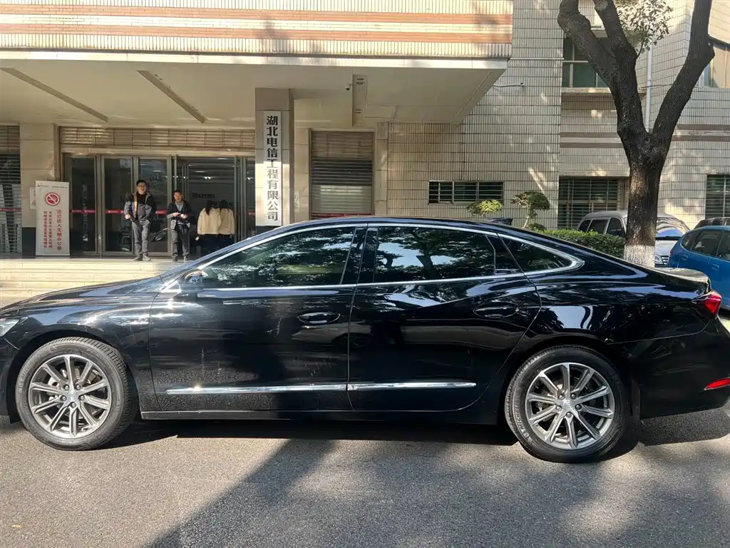 BUICK LACROSSE 2021