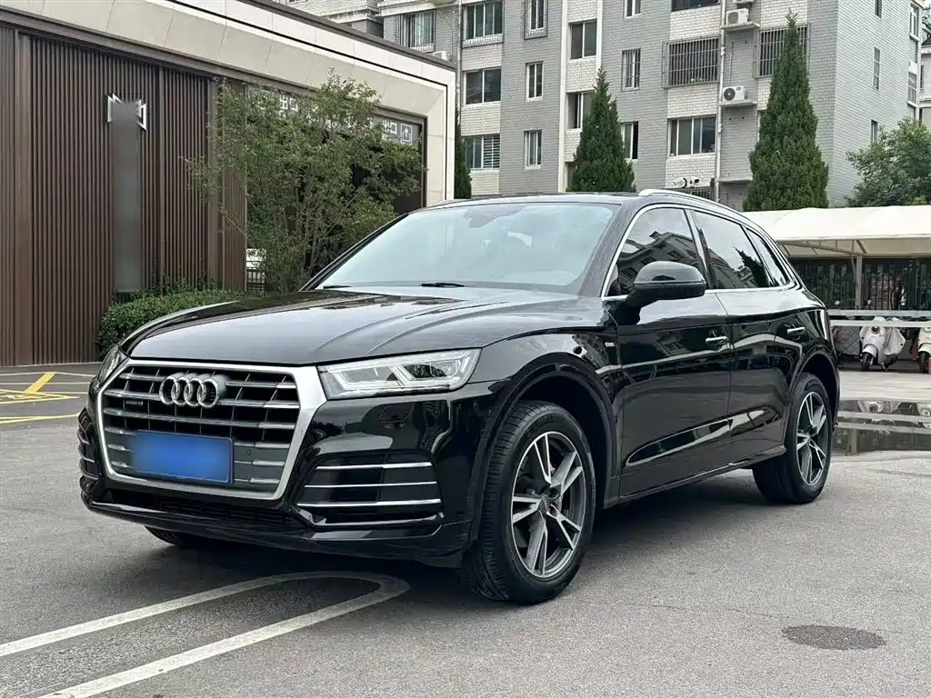 AUDI Q5L 2018