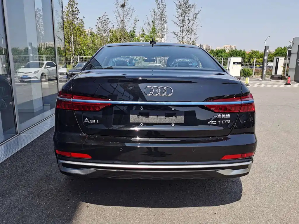 AUDI A6L 2023