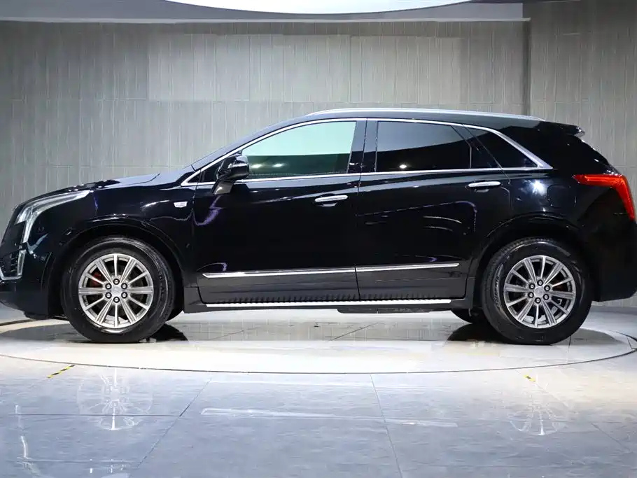 CADILLAC XT5 2019
