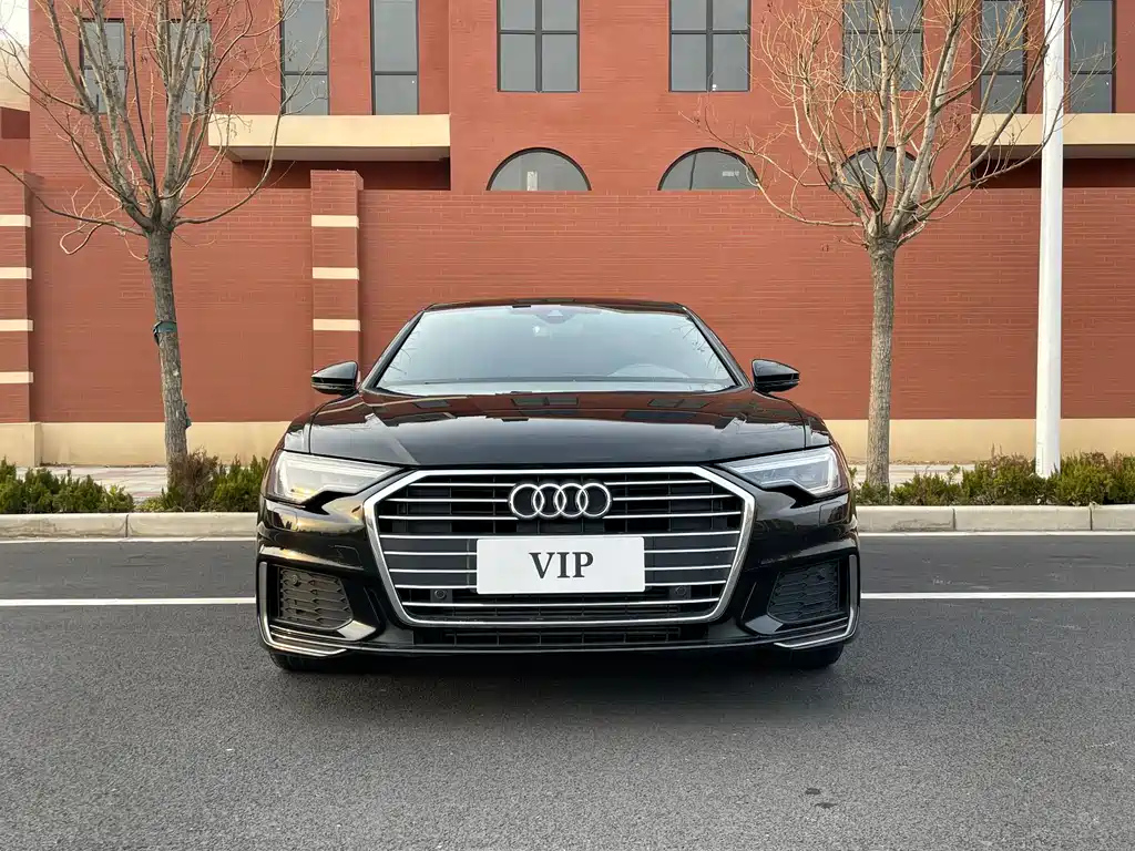 AUDI A6L 2019