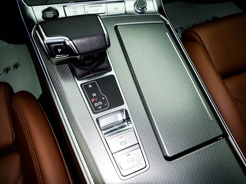 AUDI A7 2023