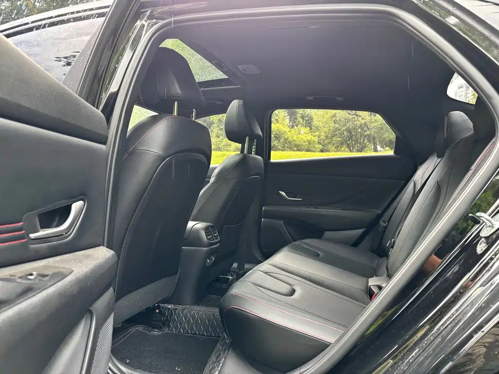 HYUNDAI ELANTRA 2022