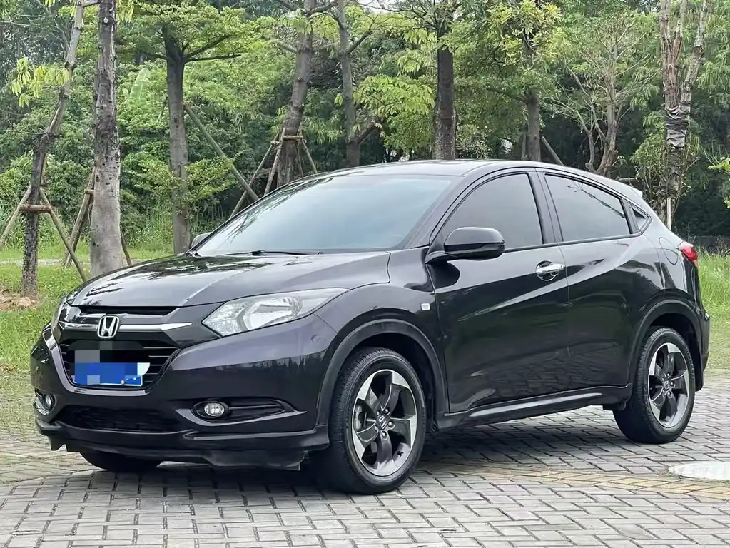 HONDA VEZEL 2016