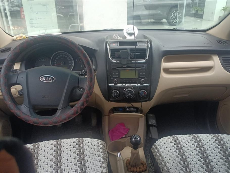 KIA SPORTAGE 2012