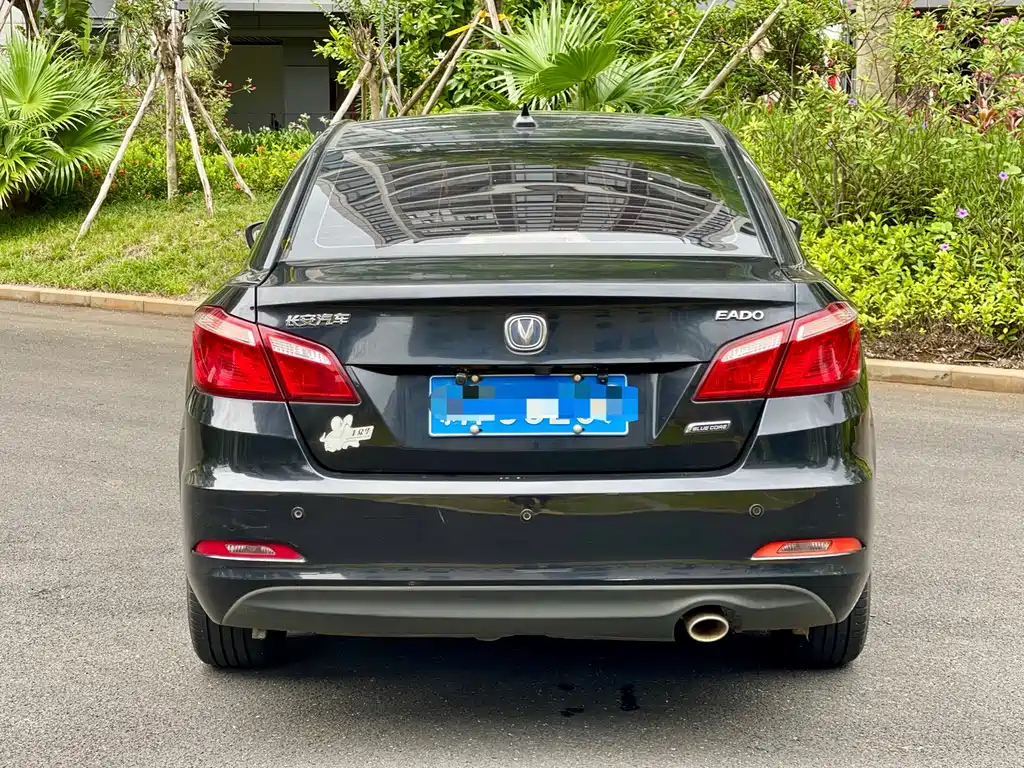 CHANGAN EADO 2016