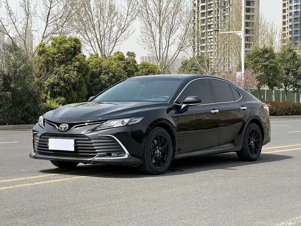 TOYOTA CAMRY 2021