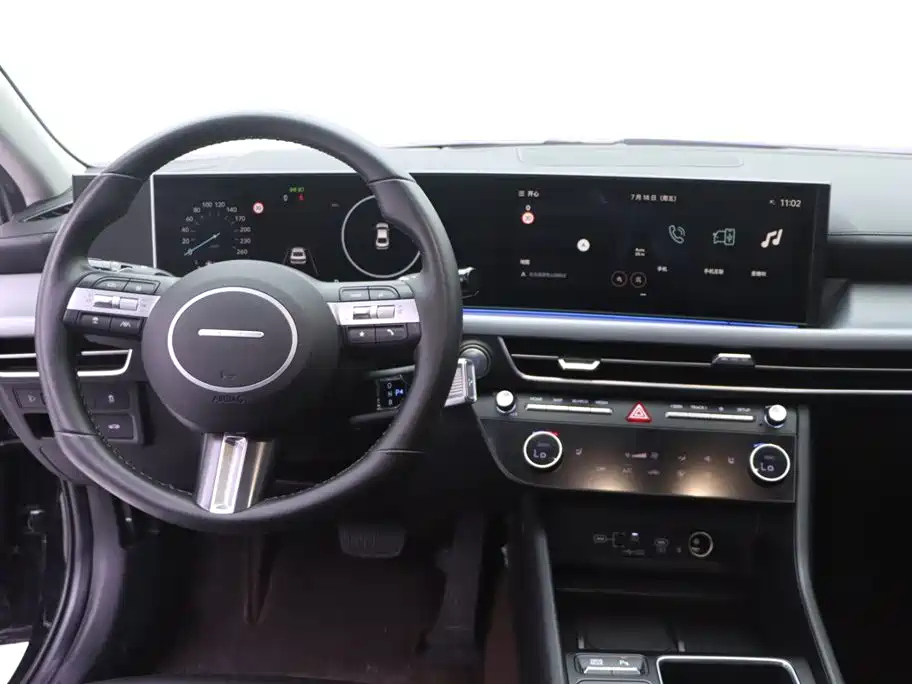 HYUNDAI SONATA 2024