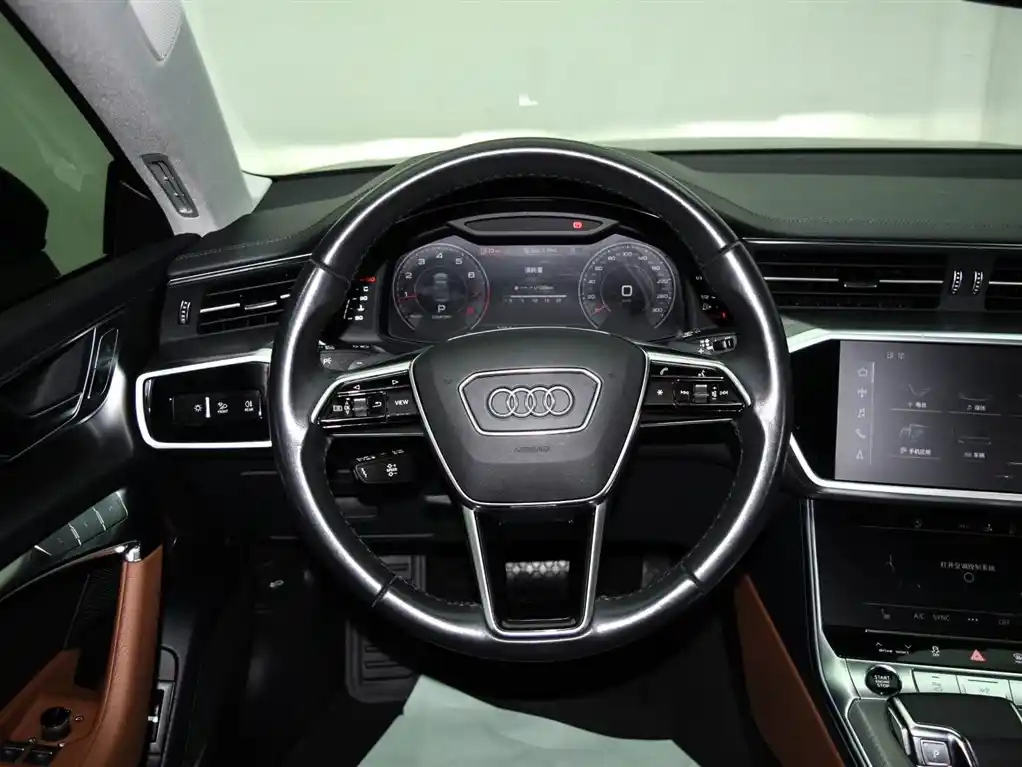 AUDI A7 2023